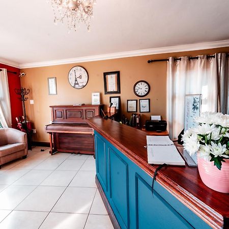 Chateau La Mer Exclusive Guesthouse & Spa Hartbeespoort Bagian luar foto