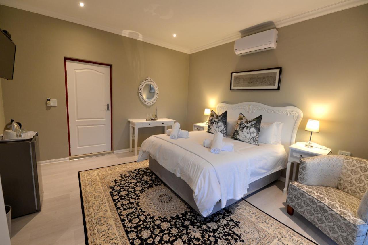 Chateau La Mer Exclusive Guesthouse & Spa Hartbeespoort Bagian luar foto